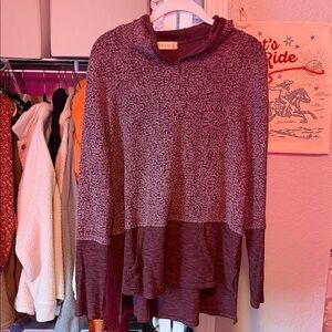 Altar’d State Women's Two-Tone Long Sleeve - Large